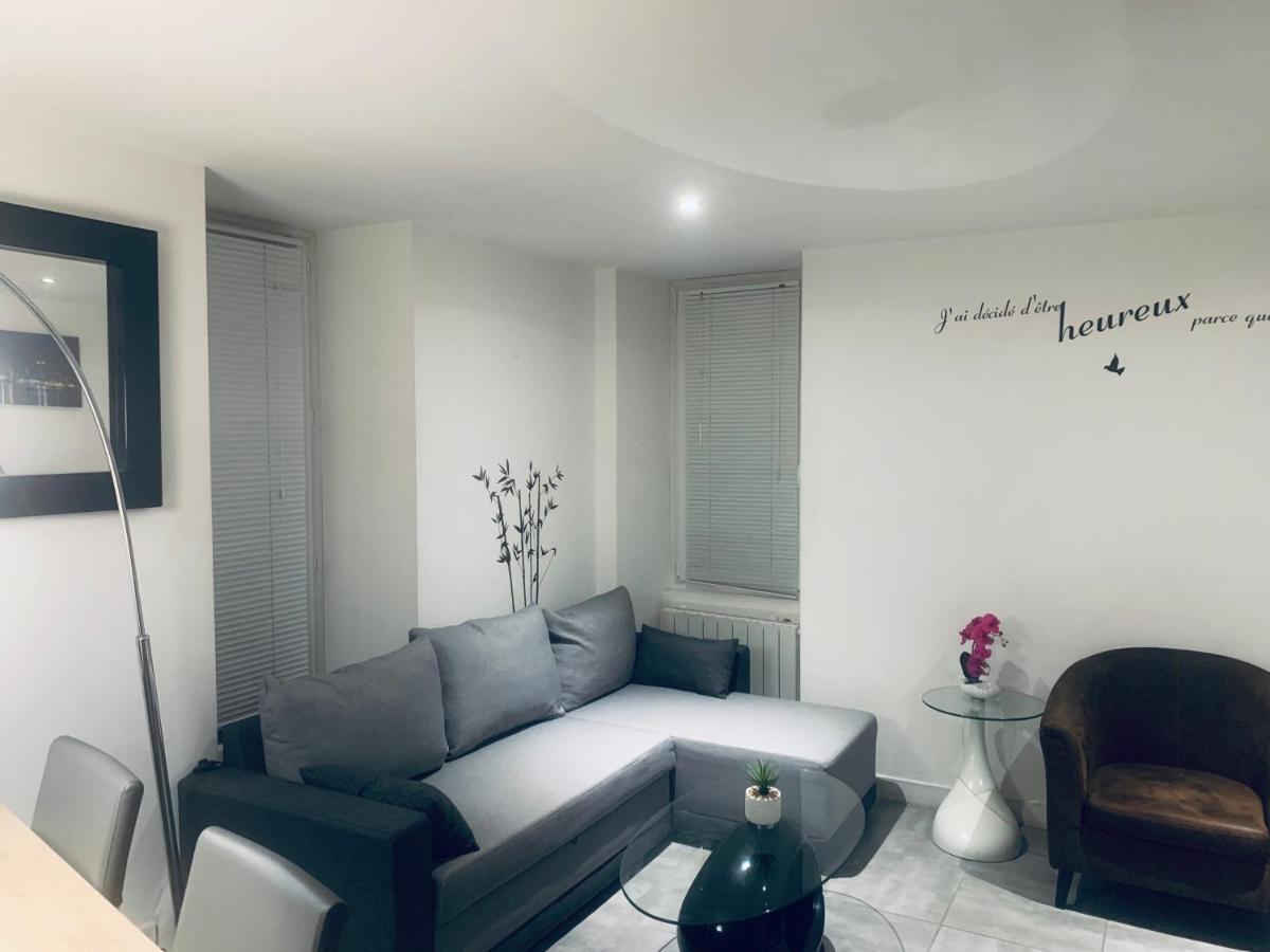 Duplex Entre Mer Et Montagnes Lägenhet Saint-Zacharie Exteriör bild